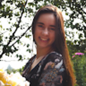 Meet your Posher, Caiti
